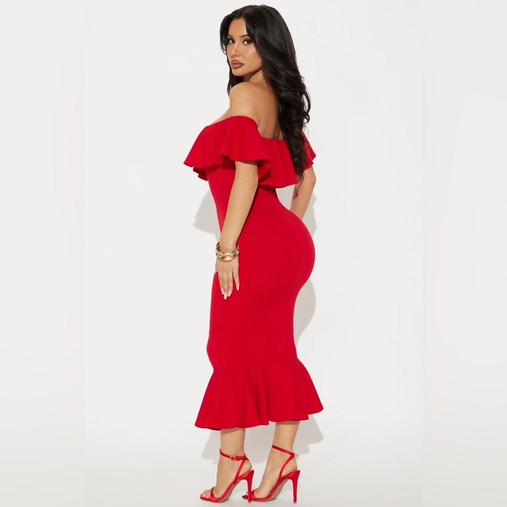 LulaRoe Red Ruffle Off Shoulder Mermaid Hem Dress Size Large